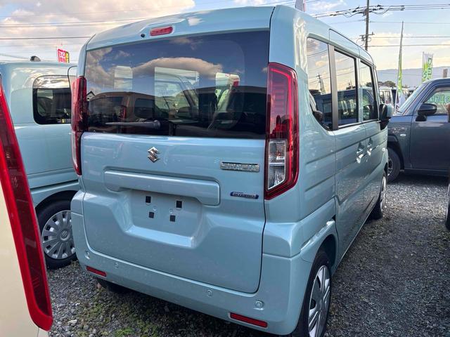 スペーシア ハイブリッドＧ　届け出済み未使用車　両側スライドドア　クリアランスソナー　衝突被害軽減システム　オートライト　ＬＥＤヘッドランプ　スマートキー　アイドリングストップ　ベンチシート　ＣＶＴ　盗難防止システム　ＡＢＳ（13枚目）