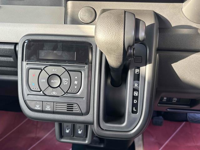 スペーシア ハイブリッドＸ　届け出済み未使用車　両側電動スライドドア　クリアランスソナー　衝突被害軽減システム　オートライト　ＬＥＤヘッドランプ　スマートキー　アイドリングストップ　電動格納ミラー　シートヒーター　ベンチシート（6枚目）