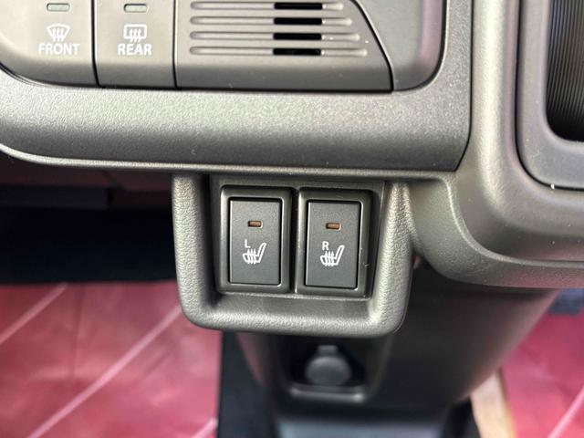 スペーシア ハイブリッドＸ　届け出済み未使用車　両側電動スライドドア　クリアランスソナー　衝突被害軽減システム　オートライト　ＬＥＤヘッドランプ　スマートキー　アイドリングストップ　電動格納ミラー　シートヒーター　ベンチシート（7枚目）