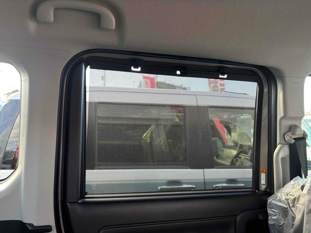 スペーシア ハイブリッドＸ　届け出済み未使用車　両側電動スライドドア　クリアランスソナー　衝突被害軽減システム　オートライト　ＬＥＤヘッドランプ　スマートキー　アイドリングストップ　電動格納ミラー　シートヒーター　ベンチシート（32枚目）
