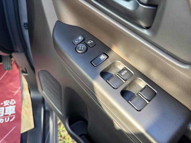 スペーシア ハイブリッドＸ　届け出済み未使用車　両側電動スライドドア　クリアランスソナー　衝突被害軽減システム　オートライト　ＬＥＤヘッドランプ　スマートキー　アイドリングストップ　電動格納ミラー　シートヒーター　ベンチシート（39枚目）