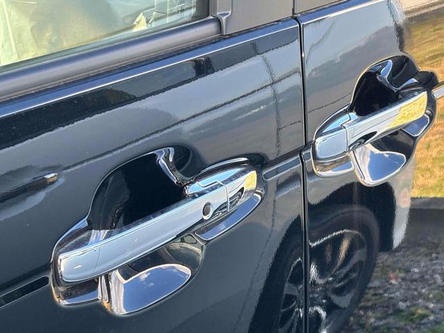 Ｎ－ＢＯＸカスタム ベースグレード　届け出済み未使用車　バックカメラ　両側電動スライドドア　クリアランスソナー　オートクルーズコントロール　レーンアシスト　衝突被害軽減システム　オートライト　ＬＥＤヘッドランプ　スマートキー（18枚目）