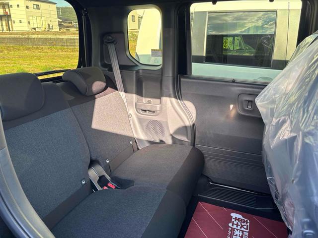 Ｎ－ＢＯＸカスタム ベースグレード　届け出済み未使用車　バックカメラ　両側電動スライドドア　クリアランスソナー　オートクルーズコントロール　レーンアシスト　衝突被害軽減システム　オートライト　ＬＥＤヘッドランプ　スマートキー（26枚目）