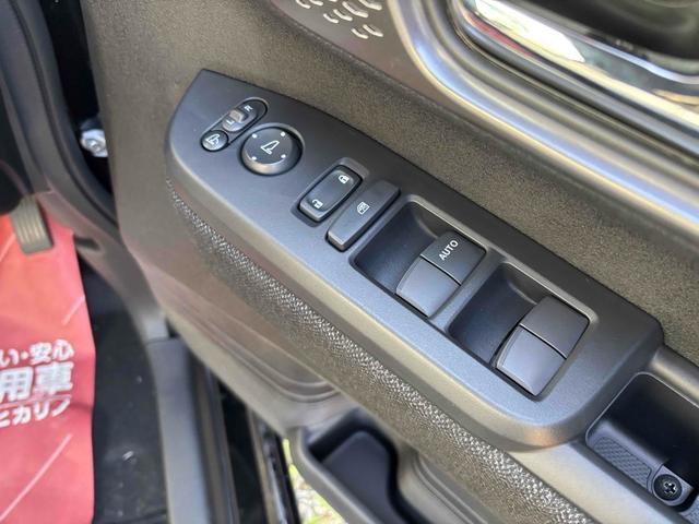 Ｎ－ＢＯＸカスタム ベースグレード　届け出済み未使用車　バックカメラ　両側電動スライドドア　クリアランスソナー　オートクルーズコントロール　レーンアシスト　衝突被害軽減システム　オートライト　ＬＥＤヘッドランプ　スマートキー（31枚目）