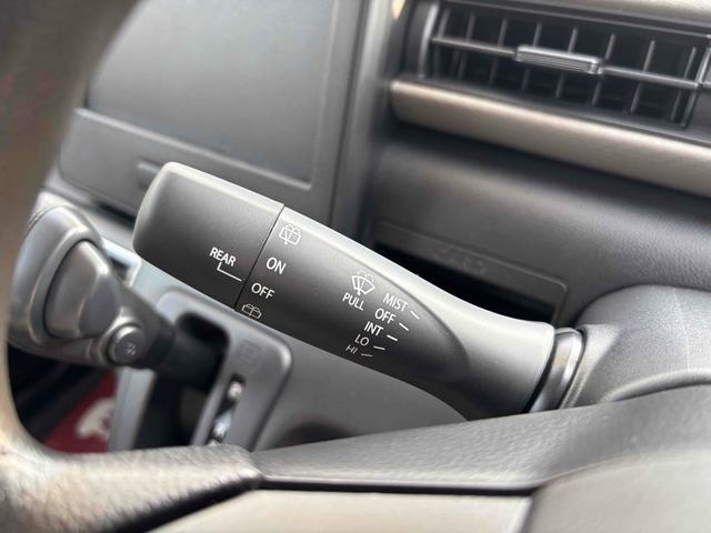 ワゴンＲ ＦＸ　届け出済み未使用車　クリアランスソナー　レーンアシスト　衝突被害軽減システム　オートライト　スマートキー　電動格納ミラー　シートヒーター　ベンチシート　ＣＶＴ　盗難防止システム　ＡＢＳ　ＥＳＣ（10枚目）