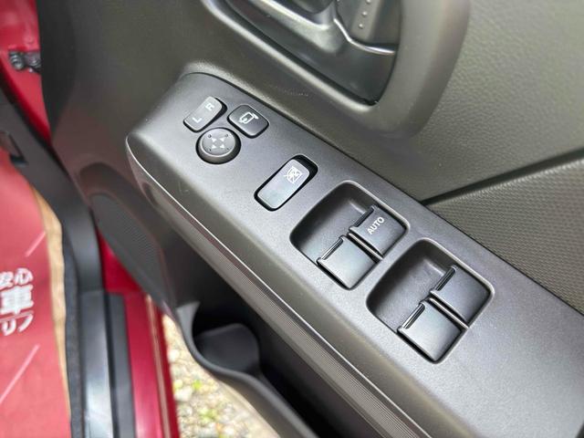 ワゴンＲ ＦＸ　届け出済み未使用車　クリアランスソナー　レーンアシスト　衝突被害軽減システム　オートライト　スマートキー　電動格納ミラー　シートヒーター　ベンチシート　ＣＶＴ　盗難防止システム　ＡＢＳ　ＥＳＣ（11枚目）