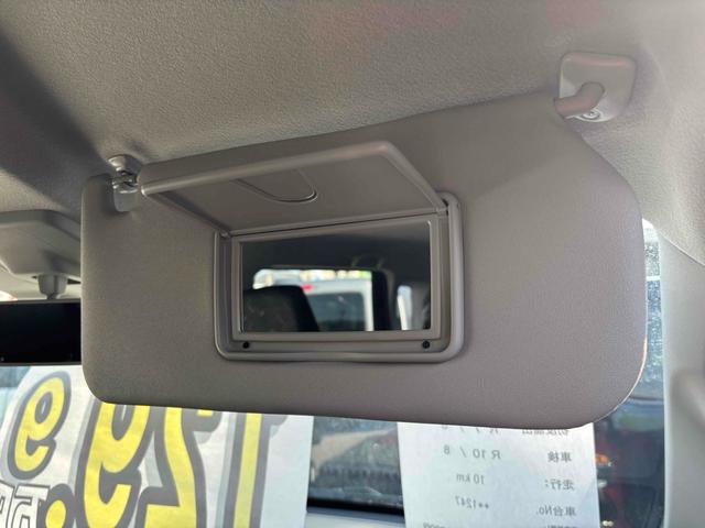 ワゴンＲ ＦＸ　届け出済み未使用車　クリアランスソナー　レーンアシスト　衝突被害軽減システム　オートライト　スマートキー　電動格納ミラー　シートヒーター　ベンチシート　ＣＶＴ　盗難防止システム　ＡＢＳ　ＥＳＣ（33枚目）