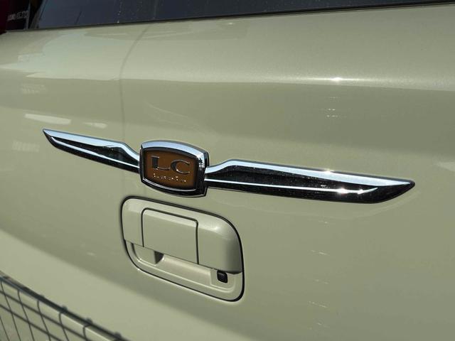 アルトラパンＬＣ ハイブリッドＬ　届け出済み未使用車　クリアランスソナー　レーンアシスト　衝突被害軽減システム　オートライト　ＬＥＤヘッドランプ　スマートキー　アイドリングストップ　電動格納ミラー　シートヒーター　ベンチシート　ＣＶＴ（21枚目）