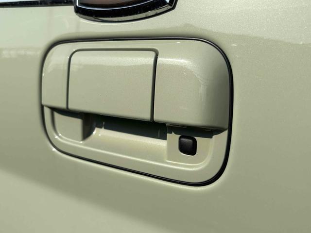 アルトラパンＬＣ ハイブリッドＬ　届け出済み未使用車　クリアランスソナー　レーンアシスト　衝突被害軽減システム　オートライト　ＬＥＤヘッドランプ　スマートキー　アイドリングストップ　電動格納ミラー　シートヒーター　ベンチシート　ＣＶＴ（22枚目）