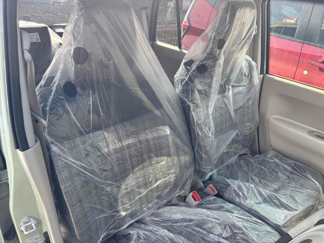 アルトラパンＬＣ ハイブリッドＬ　届け出済み未使用車　クリアランスソナー　レーンアシスト　衝突被害軽減システム　オートライト　ＬＥＤヘッドランプ　スマートキー　アイドリングストップ　電動格納ミラー　シートヒーター　ベンチシート　ＣＶＴ（24枚目）