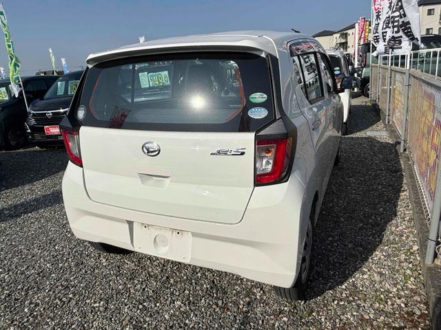 ミライース Ｌ　キーレスエントリー　アイドリングストップ　ＣＶＴ　盗難防止システム　ＡＢＳ　ＥＳＣ　ＣＤ　ミュージックプレイヤー接続可　アルミホイール　衝突安全ボディ　エアコン　パワーステアリング　パワーウィンドウ（15枚目）