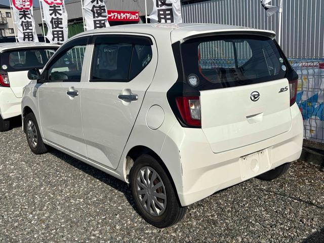 ミライース Ｌ　キーレスエントリー　アイドリングストップ　ＣＶＴ　盗難防止システム　ＡＢＳ　ＥＳＣ　ＣＤ　ミュージックプレイヤー接続可　アルミホイール　衝突安全ボディ　エアコン　パワーステアリング　パワーウィンドウ（19枚目）