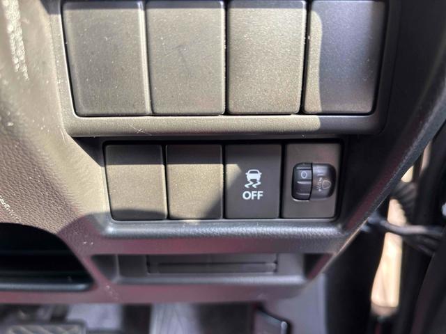 ワゴンＲ ＦＡ　ドライブレコーダー　クリアランスソナー　衝突被害軽減システム　オートライト　電動格納ミラー　ベンチシート　ＣＶＴ　盗難防止システム　ＡＢＳ　ＥＳＣ　ＣＤ　ミュージックプレイヤー接続可　アルミホイール（9枚目）