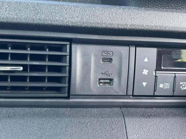 Ｎ－ＢＯＸカスタム ベースグレード　ＥＴＣ　バックカメラ　両側スライド・片側電動　クリアランスソナー　オートクルーズコントロール　レーンアシスト　衝突被害軽減システム　オートライト　ＬＥＤヘッドランプ　スマートキー　アイドリングストップ（6枚目）