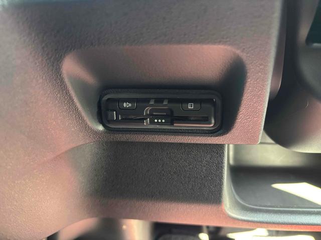 Ｎ－ＢＯＸカスタム ベースグレード　ＥＴＣ　バックカメラ　両側スライド・片側電動　クリアランスソナー　オートクルーズコントロール　レーンアシスト　衝突被害軽減システム　オートライト　ＬＥＤヘッドランプ　スマートキー　アイドリングストップ（9枚目）