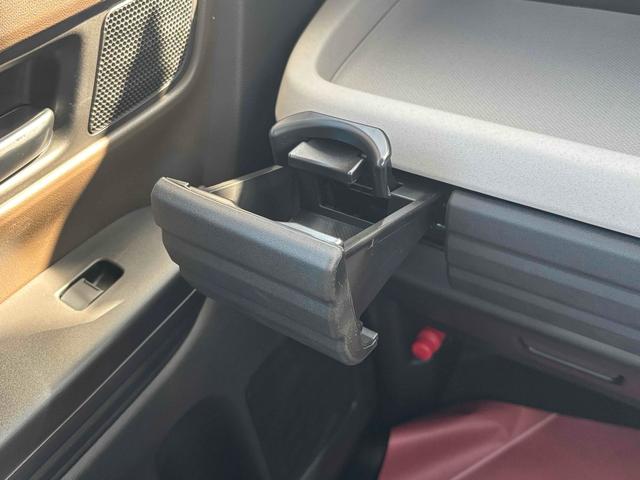 スペーシア ハイブリッドG 届け出済み未使用車 クリアランスソナー 衝突被害軽減システム オートライト LEDヘッドランプ スマートキー アイドリングストップ 電動格納ミラー ベンチシート CVT 盗難防止システム ABS(36枚目)