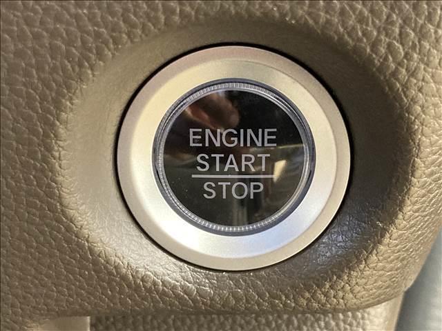 Ｎ－ＢＯＸ Ｌ・スロープ　車いす仕様車　両側スライド片側のみ電動　ＬＥＤヘッドライト　衝突軽減ブレーキ　障害物センサー　スリップ防止　電動格納ミラー　プッシュスタート　オートエアコン　オートライト　スマートキー　ベンチシート（22枚目）