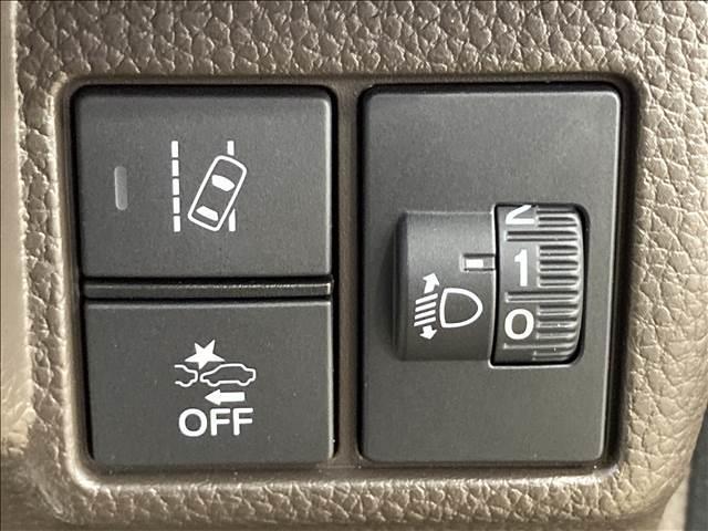 Ｎ－ＢＯＸ Ｌ・スロープ　車いす仕様車　両側スライド片側のみ電動　ＬＥＤヘッドライト　衝突軽減ブレーキ　障害物センサー　スリップ防止　電動格納ミラー　プッシュスタート　オートエアコン　オートライト　スマートキー　ベンチシート（25枚目）