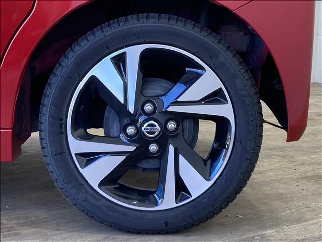 ルークス ハイウェイスター　Ｇターボプロパイロットエディション　禁煙車　純正ナビ　フルセグＴＶ　ＤＶＤ再生　全方位カメラ　Ｂｌｕｅｔｏｏｔｈ　ＥＴＣ　オートハイビーム　障害物センサー　衝突軽減ブレーキ　スリップ防止　ＬＥＤヘッドライト　両側電動スライド　純正アルミ（21枚目）
