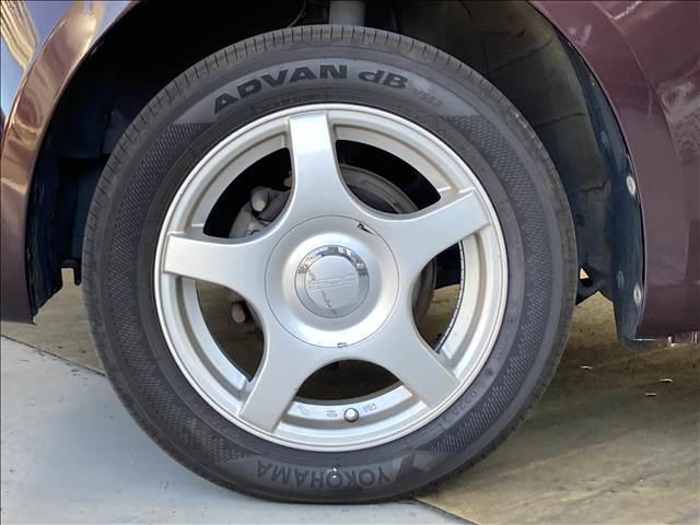 ピクシススペース Ｘ　禁煙車　ナビ　フルセグＴＶ　ＤＶＤ再生　Ｂｌｕｅｔｏｏｔｈ対応　ＥＴＣ車載器　ＡＢＳ　Ｗエアバック　衝突安全ボディ　盗難防止装置　オートエアコン　社外アルミホイール　ベンチシート　スマートキー（22枚目）
