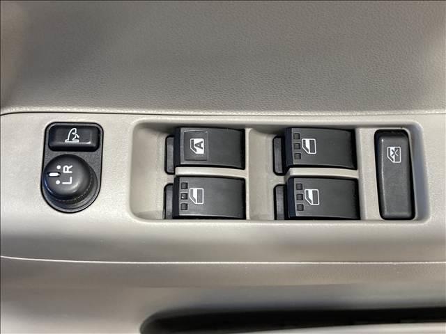 ピクシススペース Ｘ　禁煙車　ナビ　フルセグＴＶ　ＤＶＤ再生　Ｂｌｕｅｔｏｏｔｈ対応　ＥＴＣ車載器　ＡＢＳ　Ｗエアバック　衝突安全ボディ　盗難防止装置　オートエアコン　社外アルミホイール　ベンチシート　スマートキー（24枚目）