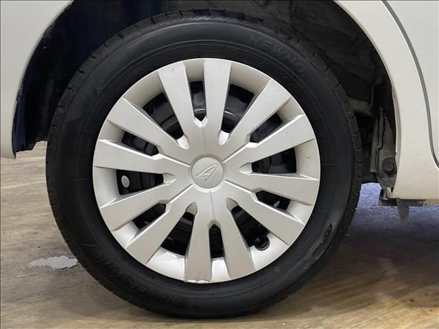 タント Ｌ　禁煙車　ディスプレイオーディオ　ＤＶＤ再生　Ｂｌｕｅｔｏｏｔｈ対応　衝突軽減ブレーキ　横滑り防止装置　車線逸脱防止装置　衝突安全ボディ　クリアランスソナー　ＬＥＤヘッドライト　キーレスエントリー（17枚目）