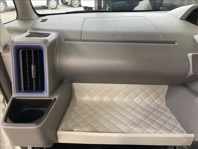 タント Ｌ　禁煙車　ディスプレイオーディオ　ＤＶＤ再生　Ｂｌｕｅｔｏｏｔｈ対応　衝突軽減ブレーキ　横滑り防止装置　車線逸脱防止装置　衝突安全ボディ　クリアランスソナー　ＬＥＤヘッドライト　キーレスエントリー（28枚目）