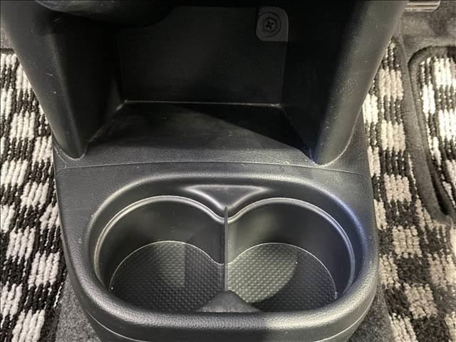 ミラココア ココアプラスＸ　禁煙車　ナビ　フルセグＴＶ　ＤＶＤ再生　Ｂｌｕｅｔｏｏｔｈ対応　バックカメラ　ＥＴＣ車載器　ＡＢＳ　Ｗエアバック　衝突安全ボディ　アイドリングストップ　オートエアコン　ベンチシート　スマートキー（28枚目）