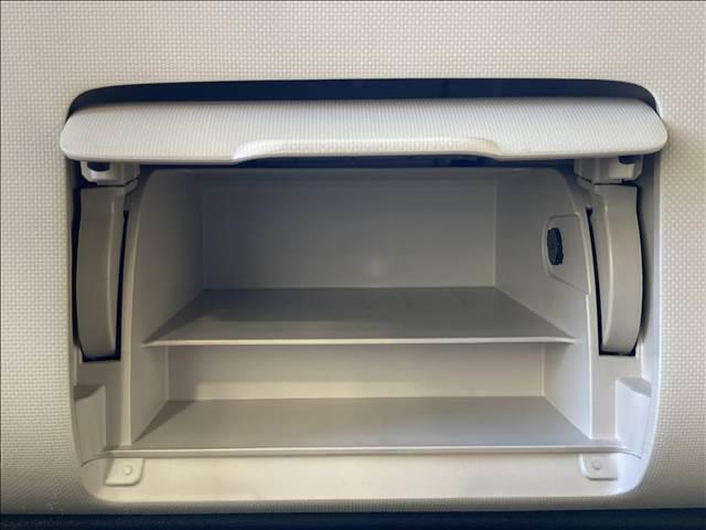 ミラココア ココアプラスＸ　禁煙車　ナビ　フルセグＴＶ　ＤＶＤ再生　Ｂｌｕｅｔｏｏｔｈ対応　バックカメラ　ＥＴＣ車載器　ＡＢＳ　Ｗエアバック　衝突安全ボディ　アイドリングストップ　オートエアコン　ベンチシート　スマートキー（31枚目）