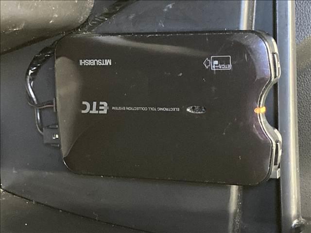 ミラココア ココアプラスＸ　禁煙車　ナビ　フルセグＴＶ　ＤＶＤ再生　Ｂｌｕｅｔｏｏｔｈ対応　バックカメラ　ＥＴＣ車載器　ＡＢＳ　Ｗエアバック　衝突安全ボディ　アイドリングストップ　オートエアコン　ベンチシート　スマートキー（32枚目）