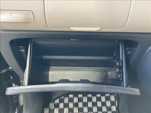 ミラココア ココアプラスＸ　禁煙車　ナビ　フルセグＴＶ　ＤＶＤ再生　Ｂｌｕｅｔｏｏｔｈ対応　バックカメラ　ＥＴＣ車載器　ＡＢＳ　Ｗエアバック　衝突安全ボディ　アイドリングストップ　オートエアコン　ベンチシート　スマートキー（33枚目）