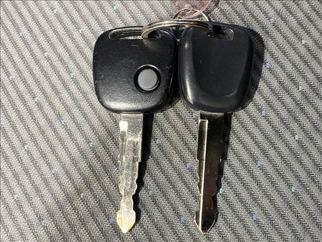 ワゴンR FX 禁煙車 ナビ ワンセグTV DVD再生 ETC車載器 ABS Wエアバック 衝突安全ボディ アイドリングストップ 盗難防止装置 オートエアコン 運転席シートヒーター ベンチシート キーレスエントリー(26枚目)