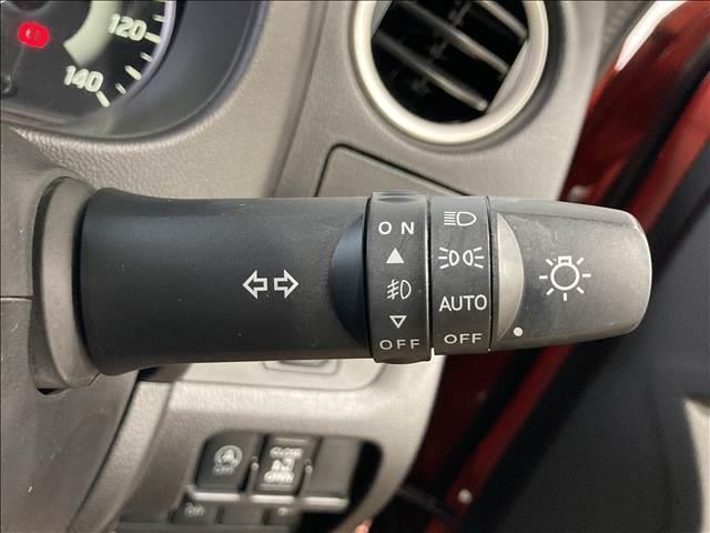 デイズルークス ハイウェイスター Xターボ 禁煙車 ナビ フルセグ DVD Bluetooth 全方位カメラ ETC 衝突軽減ブレーキ 横滑り防止装置 衝突安全ボディ 左側電動スライド 純正アルミホイール LEDヘッドライト スマートキー(12枚目)