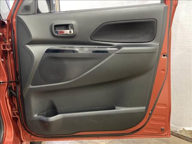 デイズルークス ハイウェイスター Xターボ 禁煙車 ナビ フルセグ DVD Bluetooth 全方位カメラ ETC 衝突軽減ブレーキ 横滑り防止装置 衝突安全ボディ 左側電動スライド 純正アルミホイール LEDヘッドライト スマートキー(23枚目)