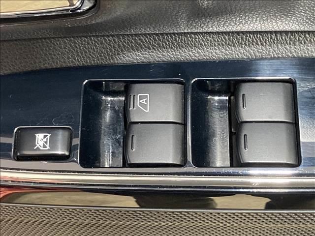 デイズルークス ハイウェイスター Xターボ 禁煙車 ナビ フルセグ DVD Bluetooth 全方位カメラ ETC 衝突軽減ブレーキ 横滑り防止装置 衝突安全ボディ 左側電動スライド 純正アルミホイール LEDヘッドライト スマートキー(24枚目)