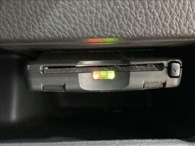 デイズルークス ハイウェイスター Xターボ 禁煙車 ナビ フルセグ DVD Bluetooth 全方位カメラ ETC 衝突軽減ブレーキ 横滑り防止装置 衝突安全ボディ 左側電動スライド 純正アルミホイール LEDヘッドライト スマートキー(28枚目)