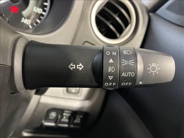 ｅＫスペースカスタム カスタムＴ　セーフティプラスエディション　禁煙車　ナビ　フルセグ　ＤＶＤ　Ｂｌｕｅｔｏｏｔｈ　全方位カメラ　ＥＴＣ　衝突軽減ブレーキ　スリップ防止　両側電動スライド　クルーズコントロール　運転席シートヒーター　ＬＥＤヘッドライト　スマートキー（12枚目）