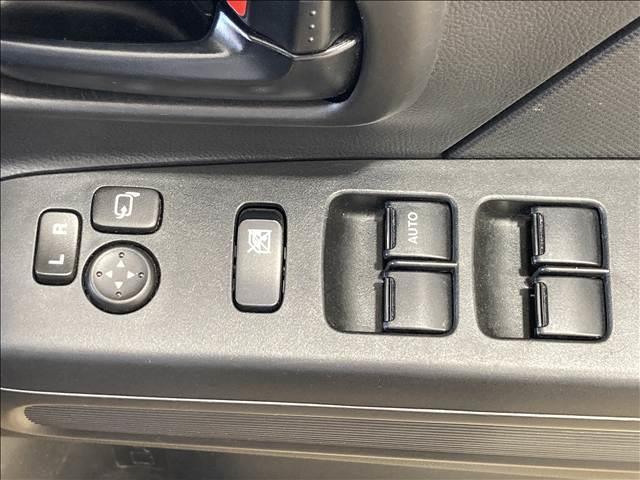 ワゴンR ハイブリッドFX 禁煙車 CDコンポ 衝突軽減ブレーキ 横滑り防止装置 車線逸脱防止装置 衝突安全ボディ 盗難防止装置 アイドリングストップ 運転席シートヒーター ヘッドアップディスプレイ ベンチシート スマートキー(20枚目)