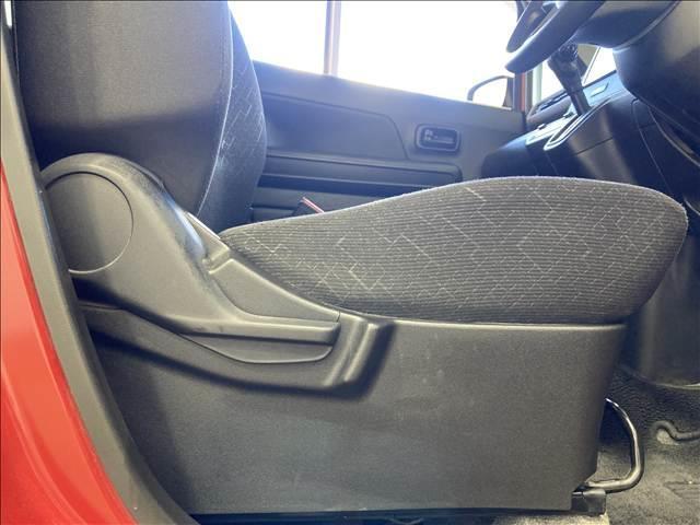 ワゴンR ハイブリッドFX 禁煙車 ナビ フルセグ DVD Bluetooth バックカメラ 衝突軽減ブレーキ 横滑り防止装置 車線逸脱防止装置 障害物センサー 運転席シートヒーター 社外LEDヘッドライト スマートキー(32枚目)