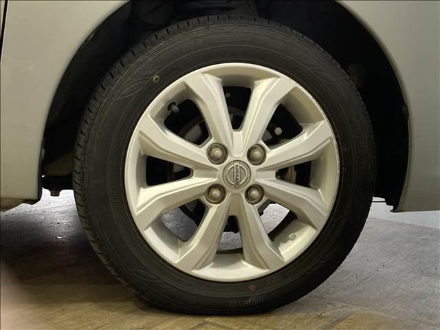 デイズルークス X Vセレクション 禁煙車 ナビ フルセグTV DVD再生 Bluetooth対応 全方位カメラ ETC車載器 衝突軽減ブレーキ 横滑り防止装置 衝突安全ボディ 両側電動スライドドア 純正アルミホイール スマートキー(19枚目)