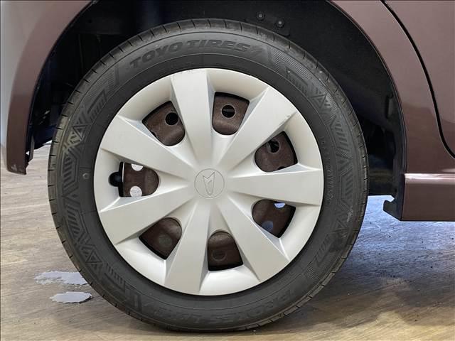 ムーヴコンテ カスタム　Ｘ　禁煙車　パワステ　パワーウインド　オートエアコン　ＡＢＳ　Ｗエアバック　アイドリングストップ　衝突安全ボディ　盗難防止装置　ＨＩＤヘッドライト　ベンチシート　スマートキー（16枚目）