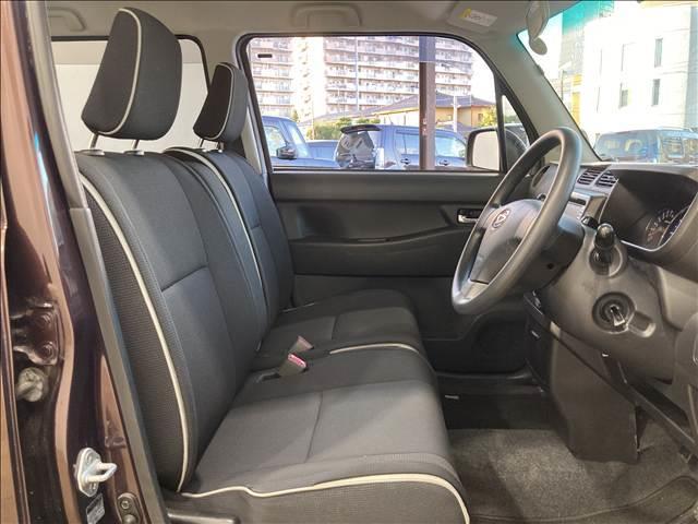 ムーヴコンテ カスタム　Ｘ　禁煙車　パワステ　パワーウインド　オートエアコン　ＡＢＳ　Ｗエアバック　アイドリングストップ　衝突安全ボディ　盗難防止装置　ＨＩＤヘッドライト　ベンチシート　スマートキー（29枚目）