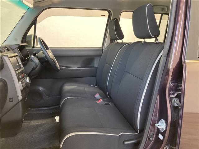 ムーヴコンテ カスタム　Ｘ　禁煙車　パワステ　パワーウインド　オートエアコン　ＡＢＳ　Ｗエアバック　アイドリングストップ　衝突安全ボディ　盗難防止装置　ＨＩＤヘッドライト　ベンチシート　スマートキー（30枚目）