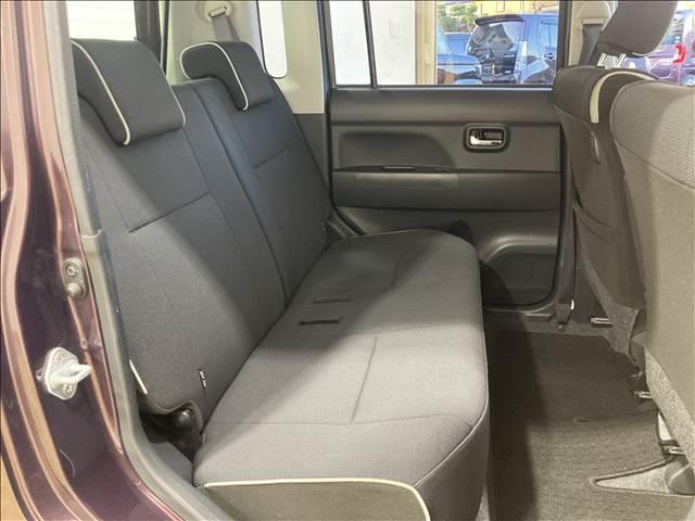 ムーヴコンテ カスタム　Ｘ　禁煙車　パワステ　パワーウインド　オートエアコン　ＡＢＳ　Ｗエアバック　アイドリングストップ　衝突安全ボディ　盗難防止装置　ＨＩＤヘッドライト　ベンチシート　スマートキー（31枚目）