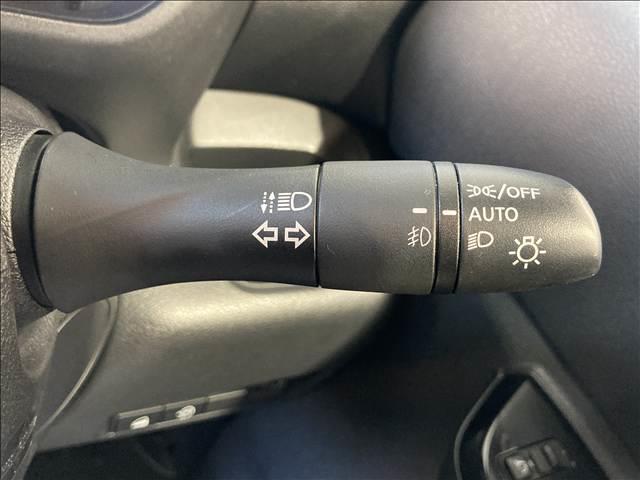 eKクロススペース G プラスエディション 禁煙車 ナビ フルセグ DVD Bluetooth 全方位カメラ 衝突軽減ブレーキ 横滑り防止装置 車線逸脱防止装置 クリアランスソナー 両側電動スライドドア 前席シートヒーター LEDヘッドライト(12枚目)