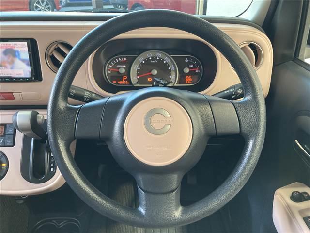 ミラココア ココアプラスＸ　禁煙車　ナビ　フルセグＴＶ　ＤＶＤ再生　Ｂｌｕｅｔｏｏｔｈ対応　バックカメラ　ＥＴＣ車載器　ＡＢＳ　Ｗエアバック　アイドリングストップ　衝突安全ボディ　横滑り防止装置　ＬＥＤヘッドライト　スマートキー（11枚目）