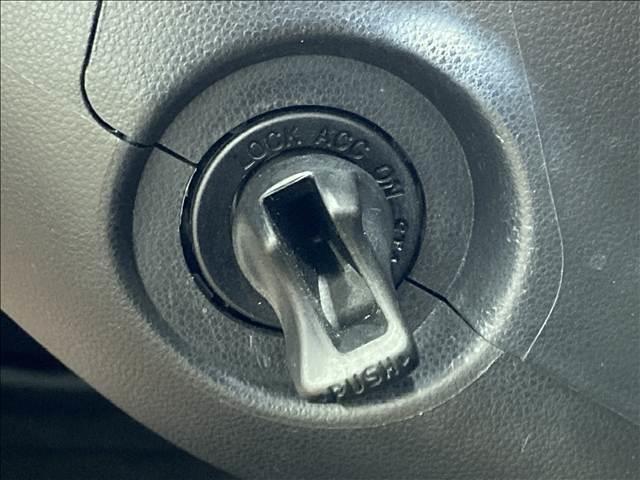 ミラココア ココアプラスＸ　禁煙車　ナビ　フルセグＴＶ　ＤＶＤ再生　Ｂｌｕｅｔｏｏｔｈ対応　バックカメラ　ＥＴＣ車載器　ＡＢＳ　Ｗエアバック　アイドリングストップ　衝突安全ボディ　横滑り防止装置　ＬＥＤヘッドライト　スマートキー（26枚目）