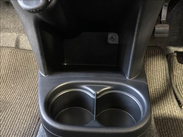 ミラココア ココアプラスＸ　禁煙車　ナビ　フルセグＴＶ　ＤＶＤ再生　Ｂｌｕｅｔｏｏｔｈ対応　バックカメラ　ＥＴＣ車載器　ＡＢＳ　Ｗエアバック　アイドリングストップ　衝突安全ボディ　横滑り防止装置　ＬＥＤヘッドライト　スマートキー（30枚目）