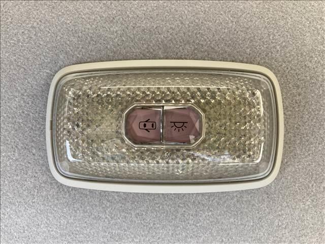 ミラココア ココアプラスＸ　禁煙車　ナビ　フルセグＴＶ　ＤＶＤ再生　Ｂｌｕｅｔｏｏｔｈ対応　バックカメラ　ＥＴＣ車載器　ＡＢＳ　Ｗエアバック　アイドリングストップ　衝突安全ボディ　横滑り防止装置　ＬＥＤヘッドライト　スマートキー（32枚目）