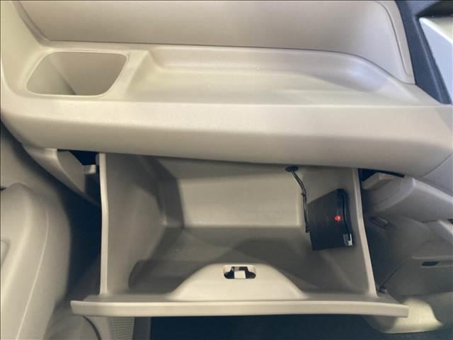 Ｎ－ＷＧＮ Ｇ　禁煙車　純正ＣＤコンポ　ＥＴＣ車載器　パワステ　パワーウインド　オートエアコン　ＡＢＳ　Ｗエアバック　横滑り防止装置　衝突安全ボディ　アイドリングストップ　盗難防止装置　ベンチシート　スマートキー（29枚目）